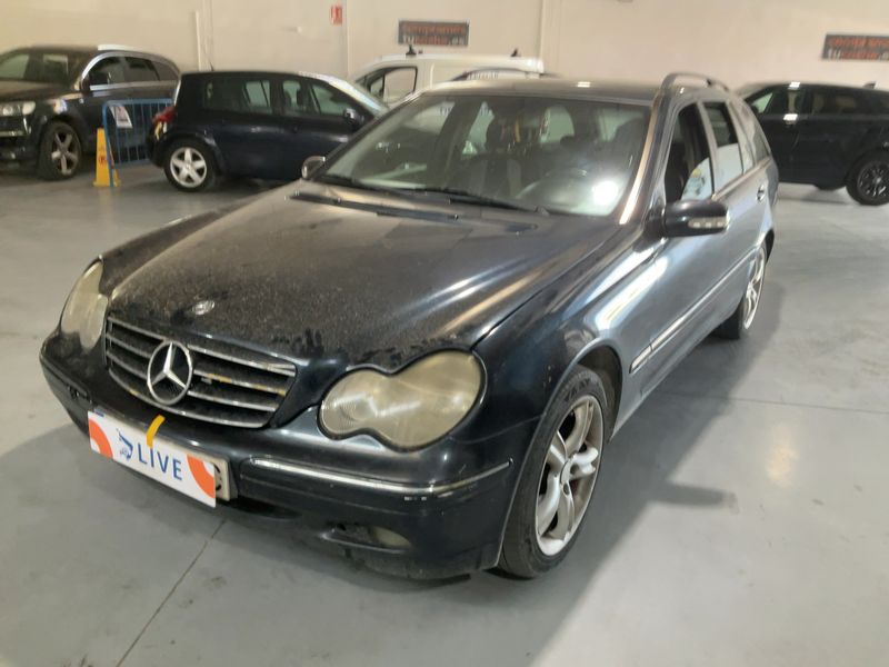 Mercedes-Benz C-Klasse C 270 CDI T Elegance 2002 – снимка 1