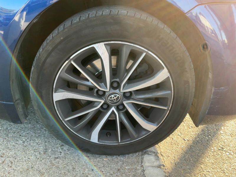 Toyota Avensis 2.0 D-4D Advance 2016 – снимка 11