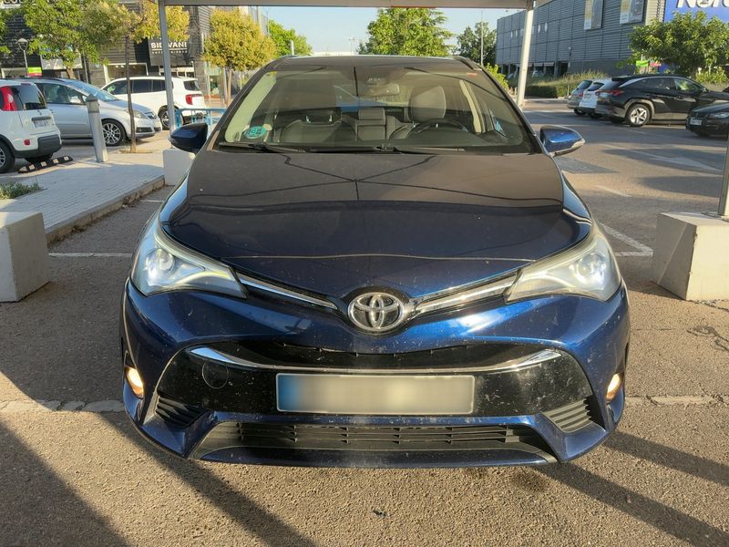 Toyota Avensis 2.0 D-4D Advance 2016 – снимка 14