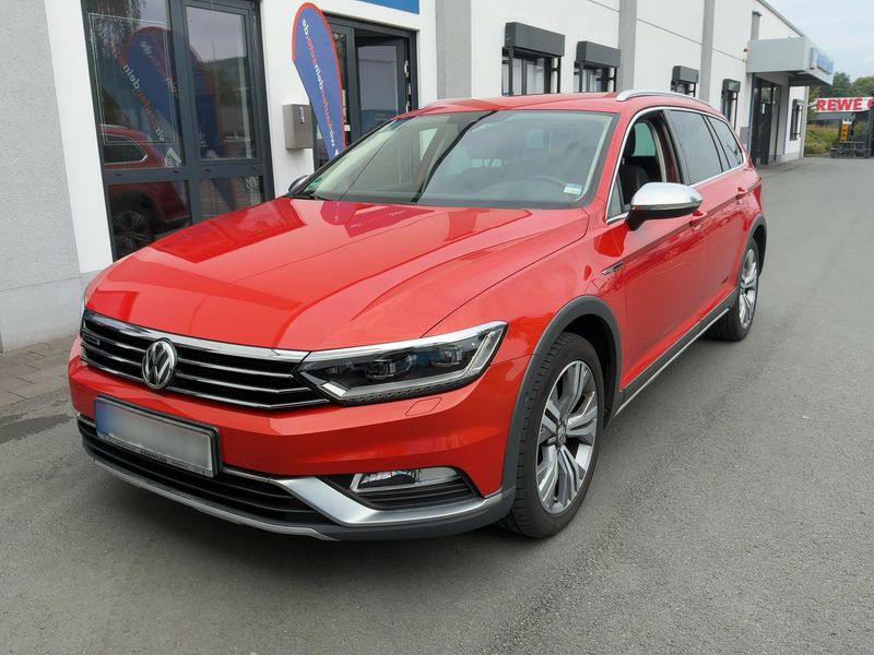 Volkswagen Passat Alltrack 2.0 TDI 4Motion BlueMotion Tech 2015 – снимка 1