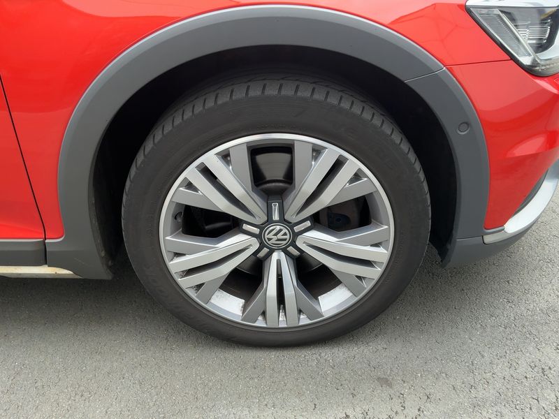 Volkswagen Passat Alltrack 2.0 TDI 4Motion BlueMotion Tech 2015 – снимка 11