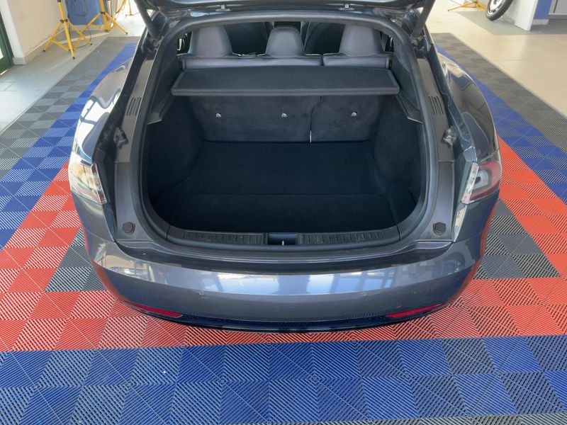 Tesla Model S Performance 2019 – снимка 15