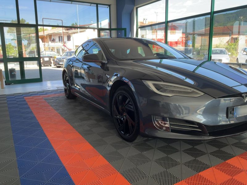 Tesla Model S Performance 2019 – снимка 12