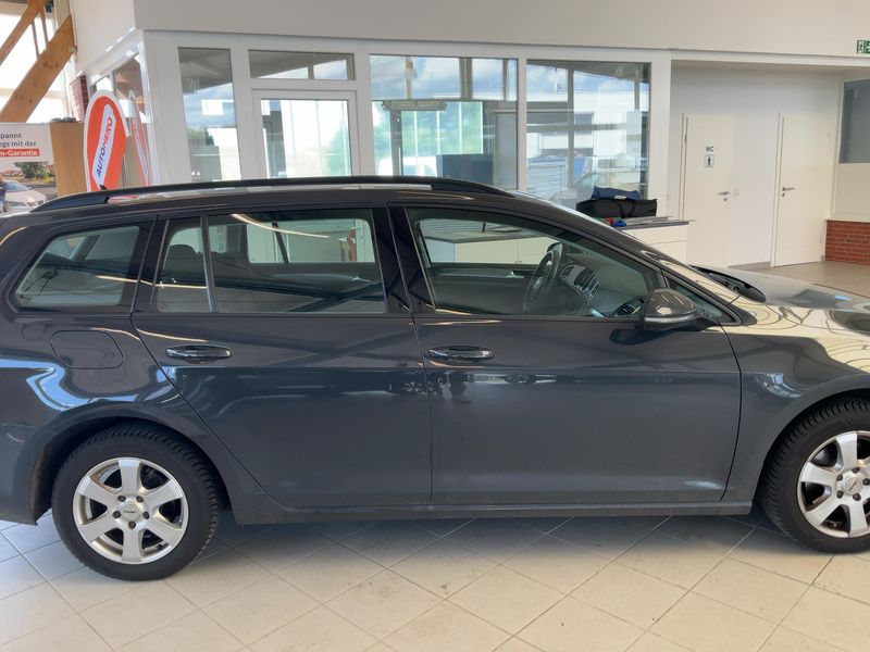 Volkswagen Golf VII 1.6 TDI Trendline BlueMotion Tech 2015 – снимка на щета 10