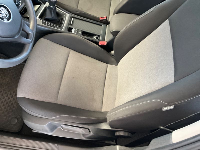 Volkswagen Golf VII 1.6 TDI Trendline BlueMotion Tech 2015 – снимка на щета 49