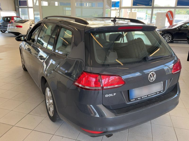 Volkswagen Golf VII 1.6 TDI Trendline BlueMotion Tech 2015 – снимка 6