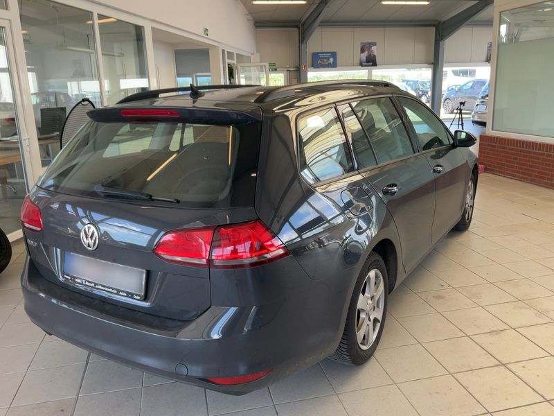 Volkswagen Golf VII 1.6 TDI Trendline BlueMotion Tech 2015 – снимка 8