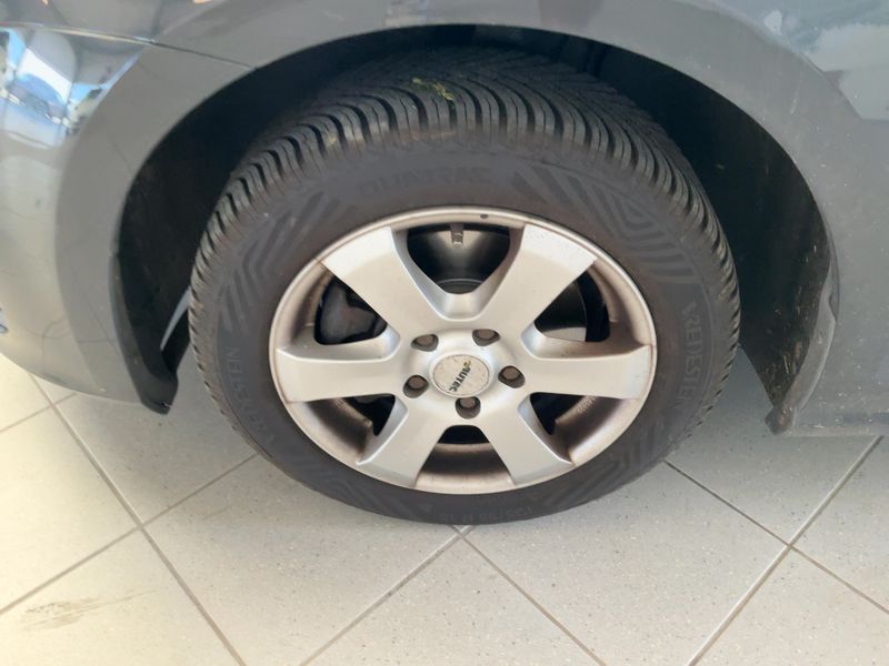 Volkswagen Golf VII 1.6 TDI Trendline BlueMotion Tech 2015 – снимка 3