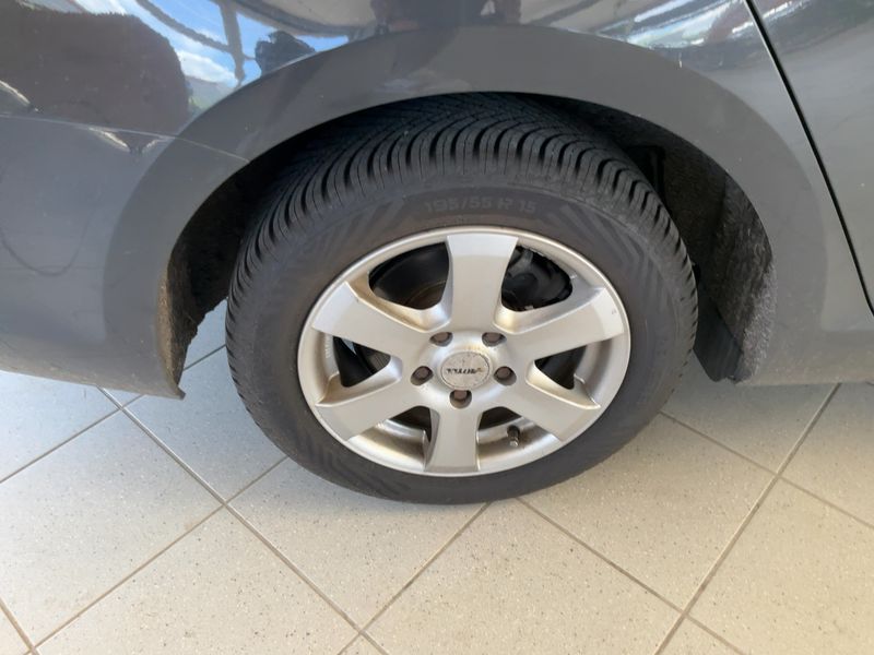 Volkswagen Golf VII 1.6 TDI Trendline BlueMotion Tech 2015 – снимка 9