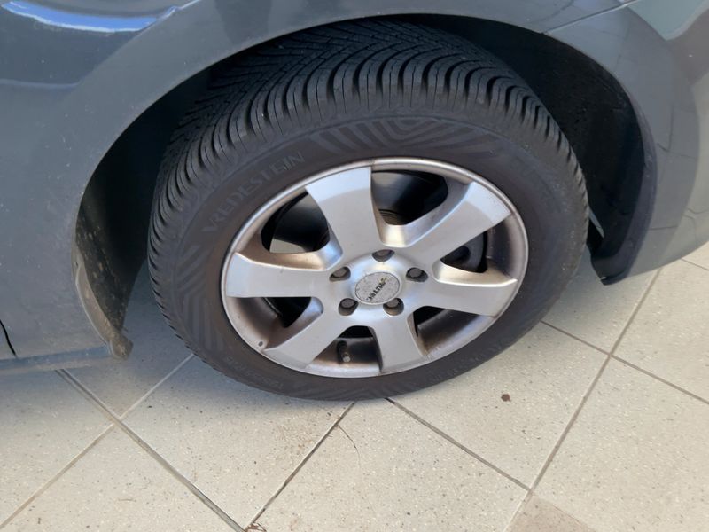 Volkswagen Golf VII 1.6 TDI Trendline BlueMotion Tech 2015 – снимка на щета 11
