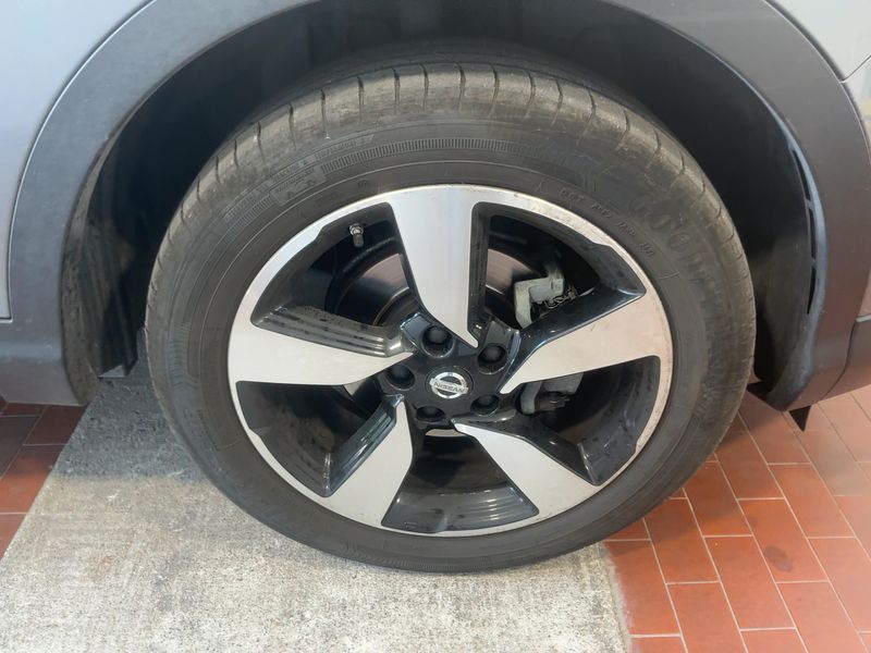 Nissan Qashqai 1.2 Connect Edition 2016 – снимка 11