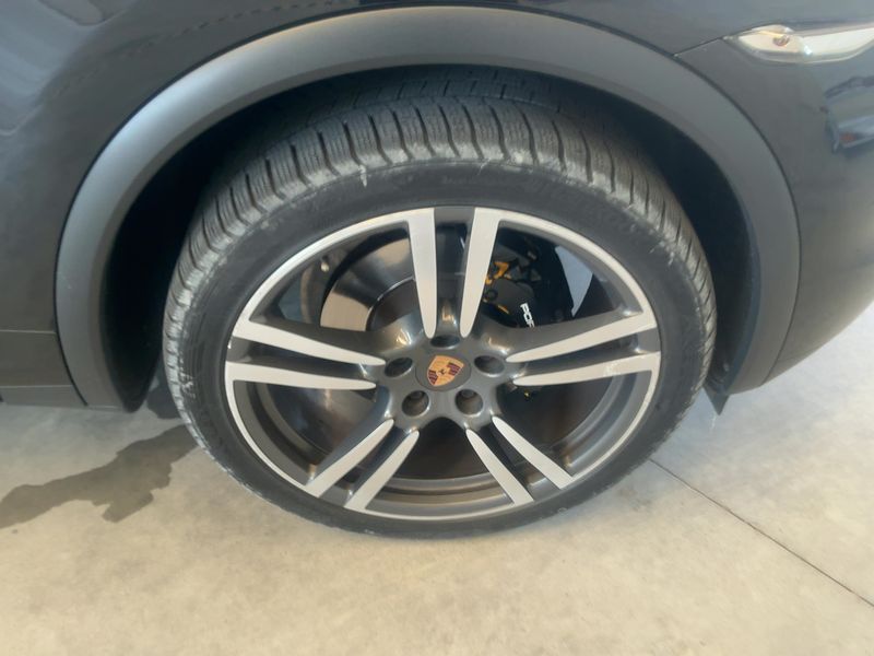 Porsche Cayenne Diesel Platinum Edition 2014 – снимка 19