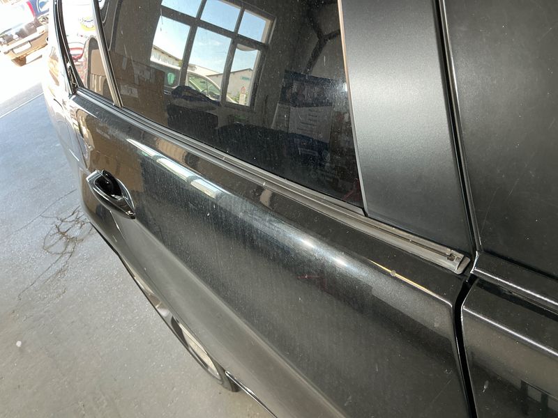 BMW 3er 325i 2009 – снимка 28