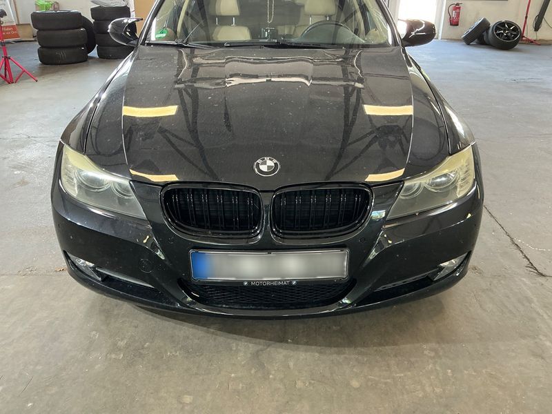 BMW 3er 325i 2009 – снимка 50