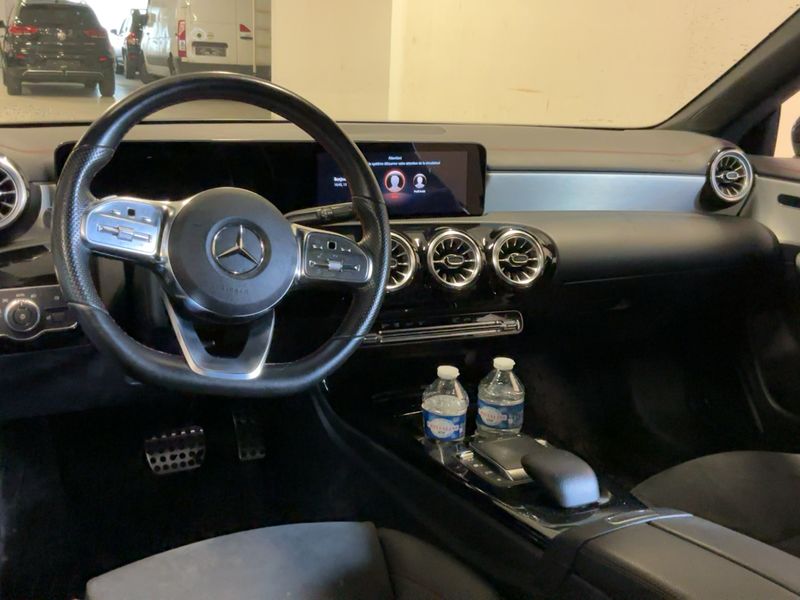 Mercedes-Benz CLA-Klasse CLA 180 AMG Line 2023 – снимка 17
