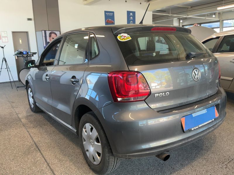 Volkswagen Polo 1.2 TSI Highline 2014 – снимка 6