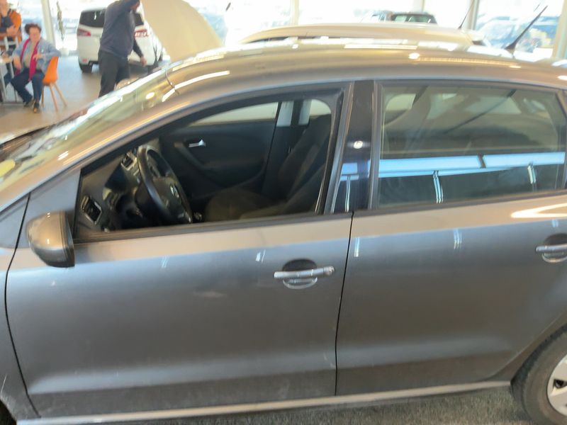 Volkswagen Polo 1.2 TSI Highline 2014 – снимка 4