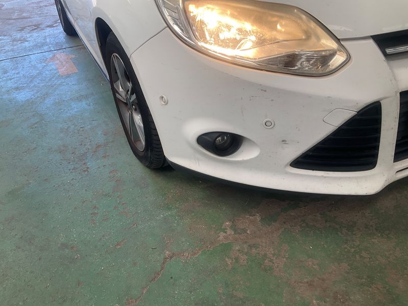 Ford Focus 1.0 EcoBoost Edition 2013 – снимка 33