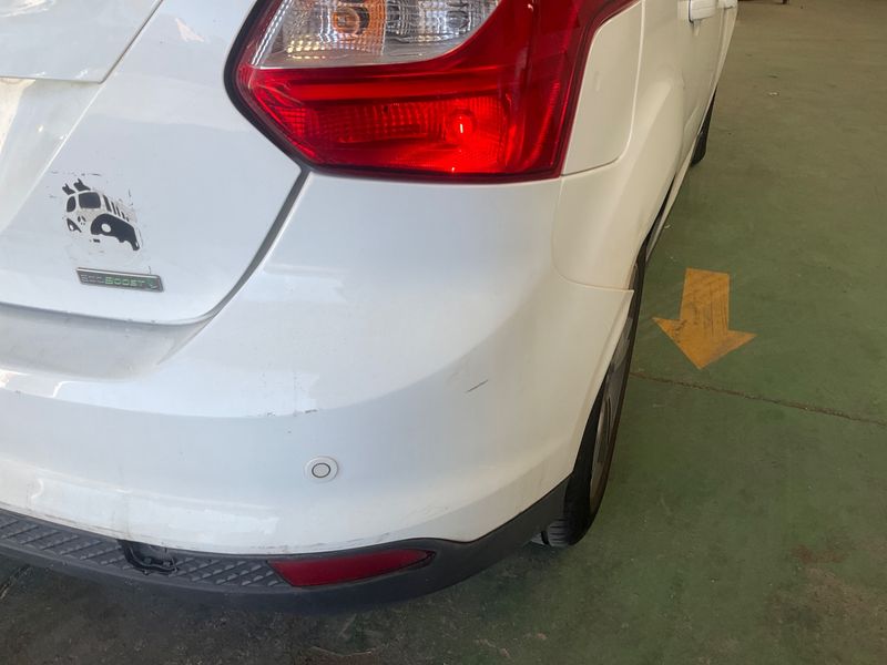Ford Focus 1.0 EcoBoost Edition 2013 – снимка 32