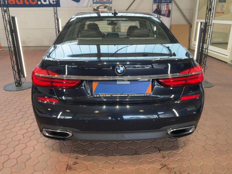BMW 7er 750i L xDrive 2016 – снимка 7