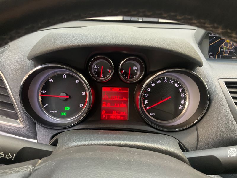 Opel Mokka 1.6 CDTI DPF Innovation 2016 – снимка 18