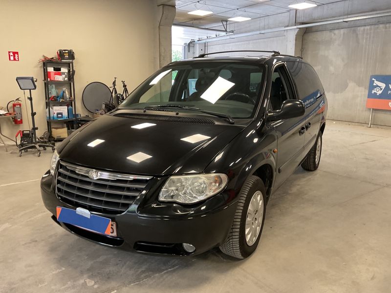 Chrysler Grand Voyager 2.8 CRD SE 2007 – снимка 1