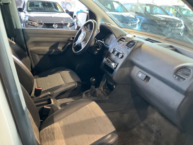 Volkswagen Caddy 1.6 TDI Maxi Kasten 2011 – снимка 3