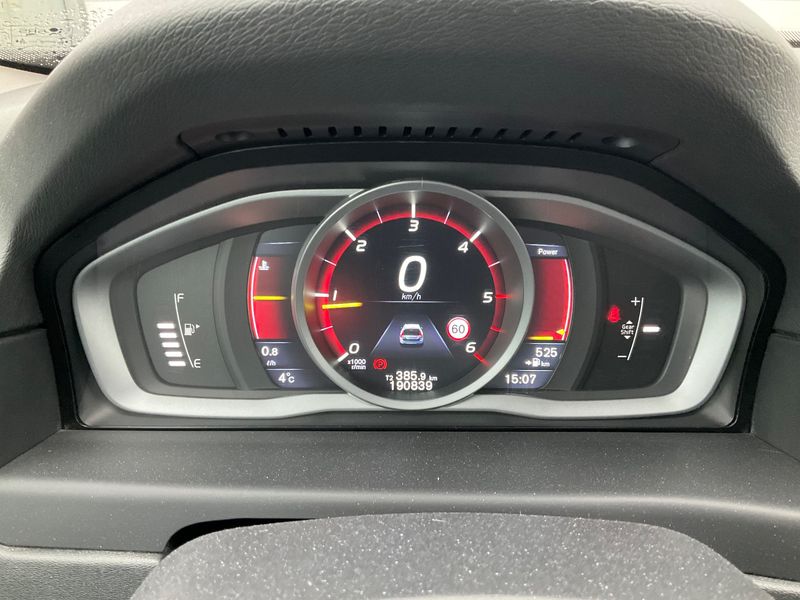Volvo XC70 2.0 D4 Business 2WD 2015 – снимка 19