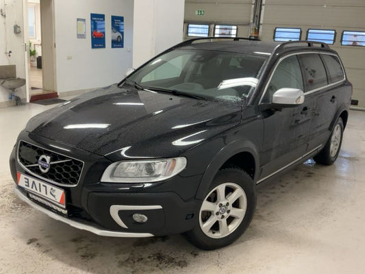 Volvo XC70 2.0 D4 Business 2WD 2015 – снимка 2