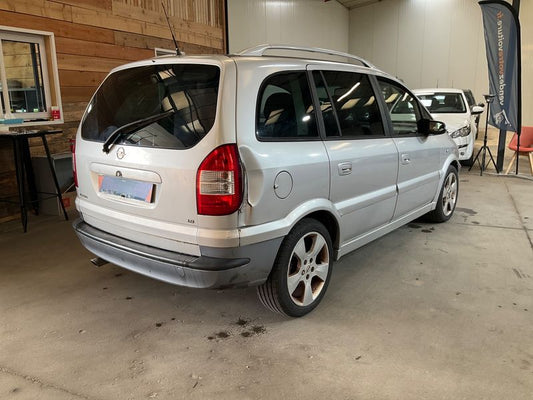 Opel Zafira 1.8 Basis 2005 – снимка 2