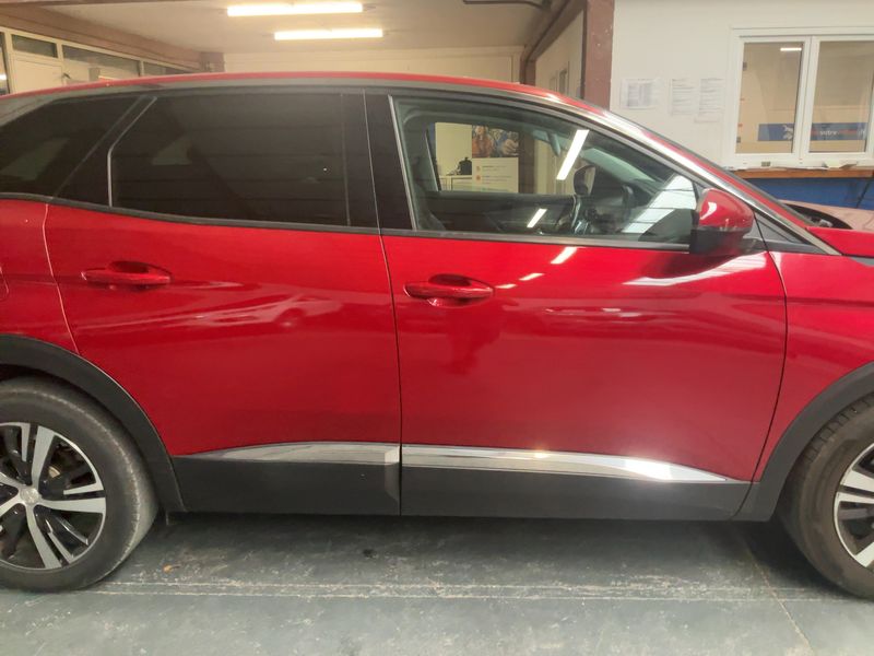 Peugeot 3008 1.2 PureTech Allure 2018 – снимка 10