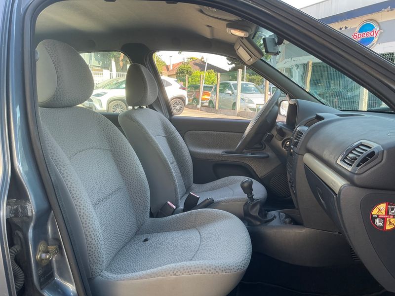 Renault Clio 1.2 LPG Campus 2006 – снимка 3