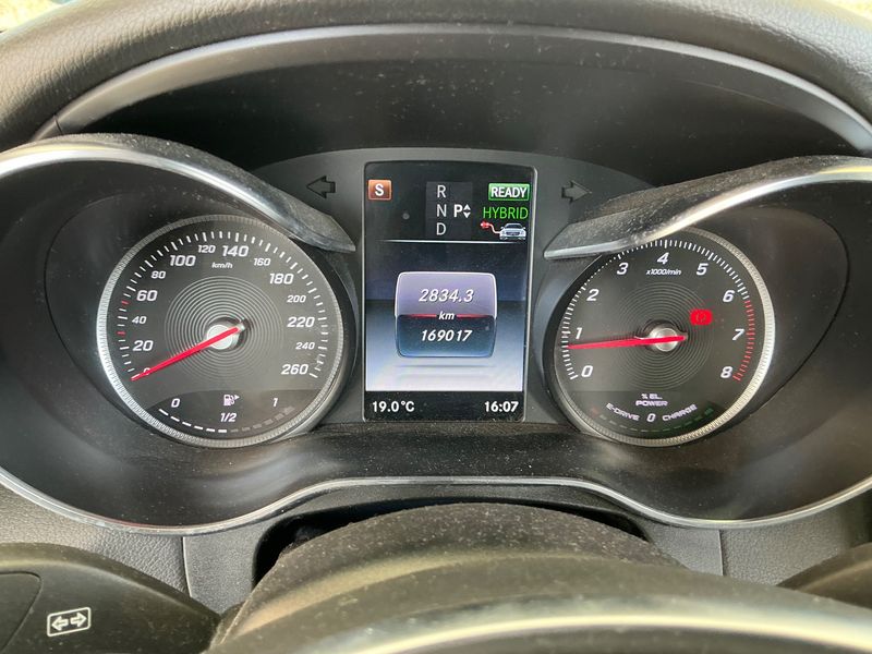 Mercedes-Benz GLC-Klasse GLC 350e 4Matic AMG Line 2017 – снимка 18
