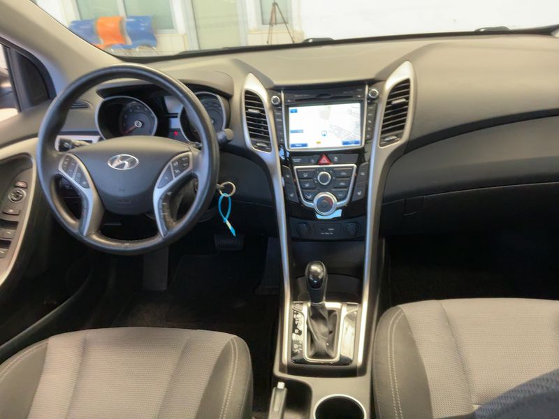 Hyundai i30 1.6 GDI Trend blue 2017 – снимка 18