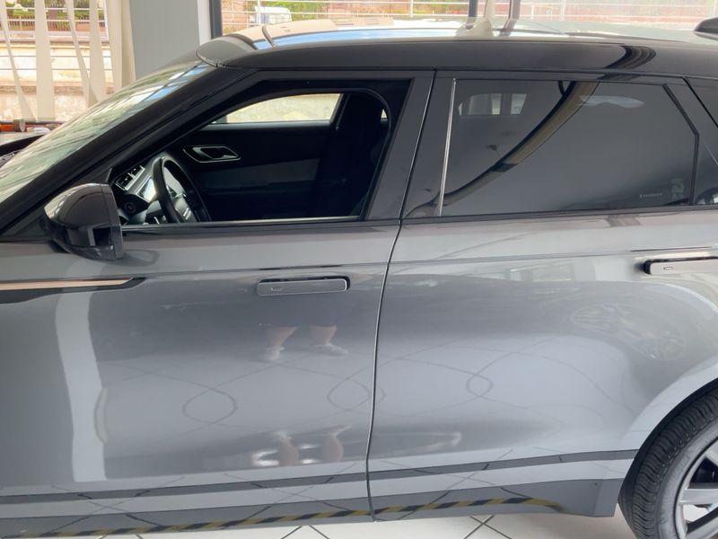 Land Rover Range Rover Velar 2.0 Diesel S R-Dynamic 2019 – снимка 4