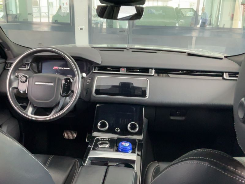 Land Rover Range Rover Velar 2.0 Diesel S R-Dynamic 2019 – снимка 17