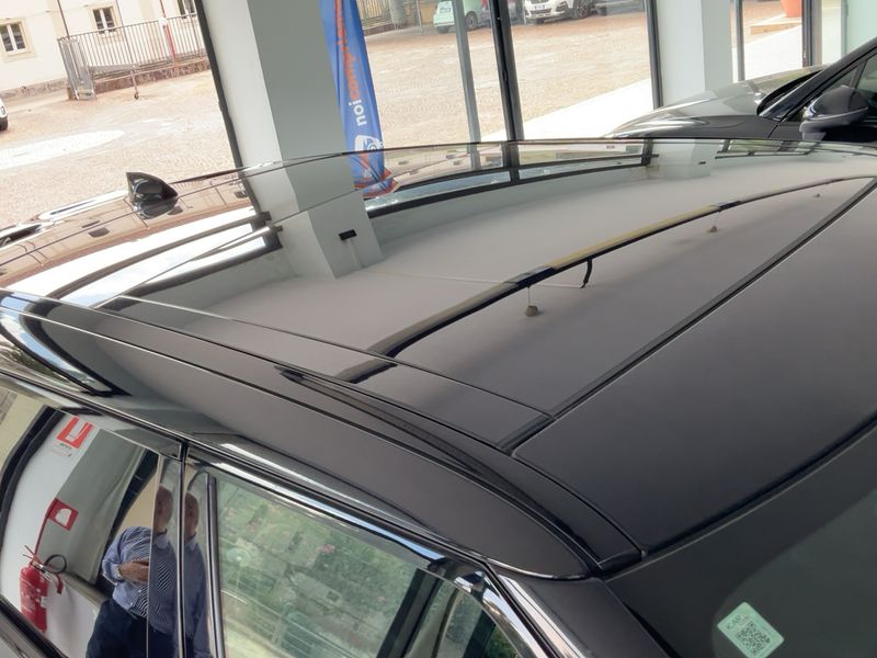 Land Rover Range Rover Velar 2.0 Diesel S R-Dynamic 2019 – снимка 13
