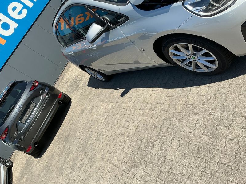 BMW 2er 225xe Active Tourer 2019 – снимка 12