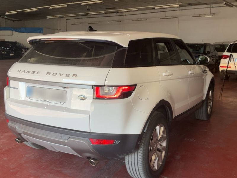 Land Rover Evoque 2.0 Td4 SE 2016 – снимка 8
