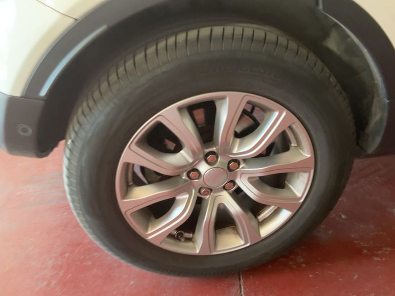 Land Rover Evoque 2.0 Td4 SE 2016 – снимка 9