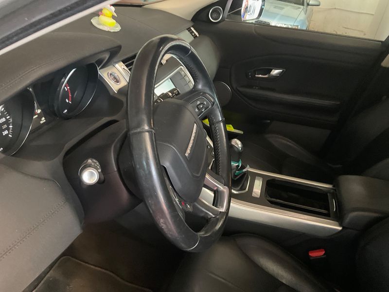 Land Rover Evoque 2.0 Td4 SE 2016 – снимка 22