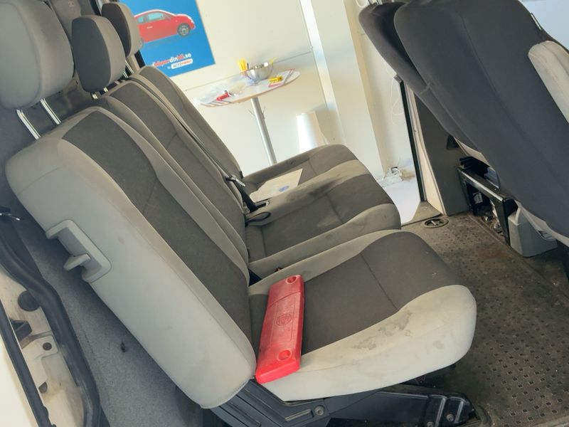 Volkswagen T5 Kombi 2.0 TDI lang 4Motion 2014 – снимка 14