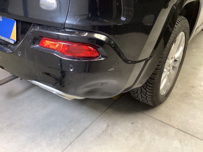 Jeep Cherokee 2.2 M-Jet Overland 4WD 2017 – снимка 30