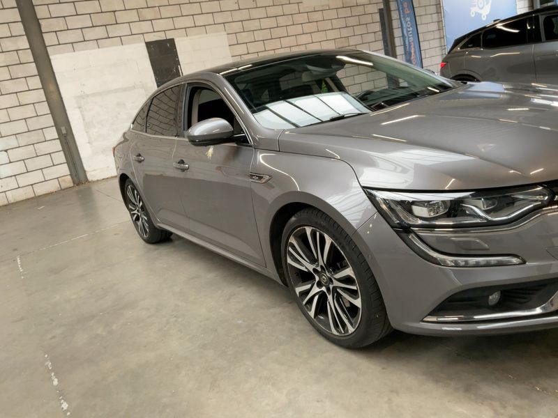 Renault Talisman 1.8 TCe Initiale Paris 2019 – снимка 12