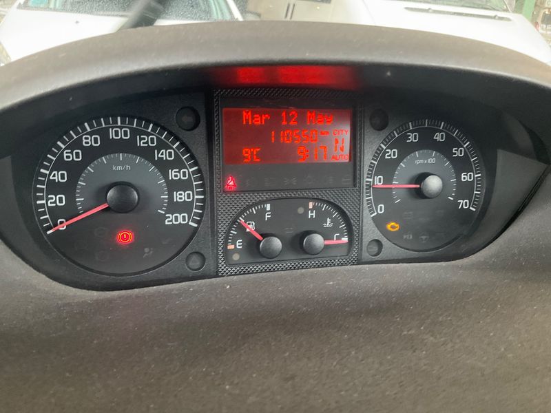 Fiat Idea 1.4 Dynamic Plus 2005 – снимка 4