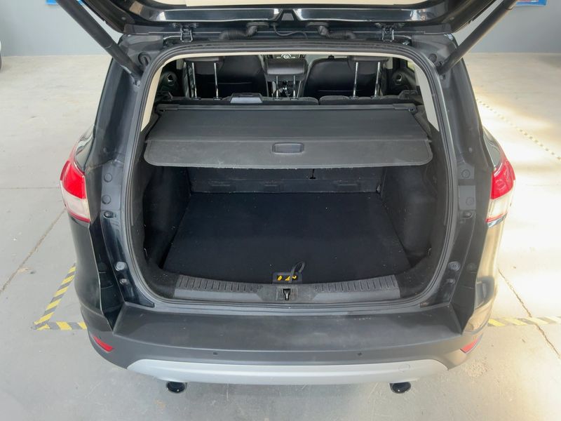 Ford Kuga 2.0 TDCi Titanium 2013 – снимка 15