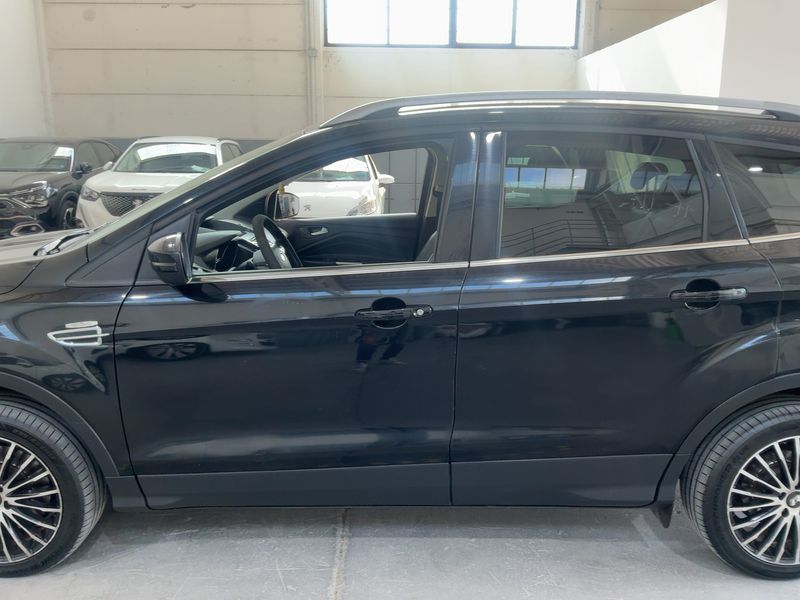 Ford Kuga 2.0 TDCi Titanium 2013 – снимка 4