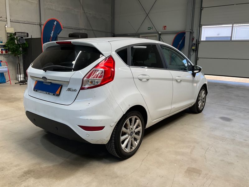 Ford Fiesta 1.5 TDCi Titanium 2017 – снимка 2