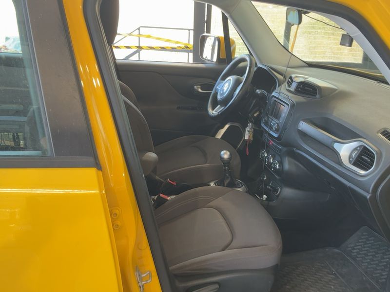 Jeep Renegade 2.0 M-Jet Night Eagle 4WD 2016 – снимка 16