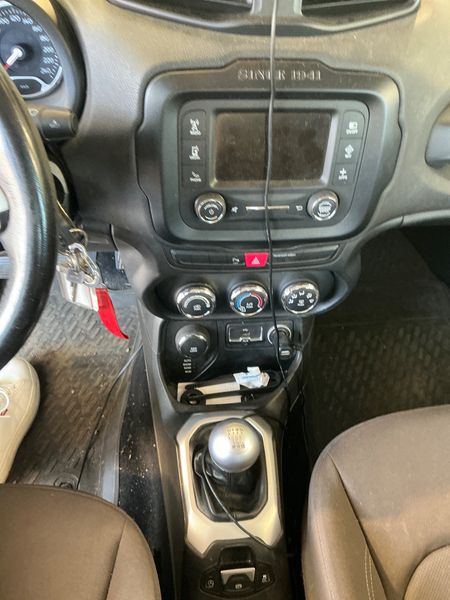 Jeep Renegade 2.0 M-Jet Night Eagle 4WD 2016 – снимка 25